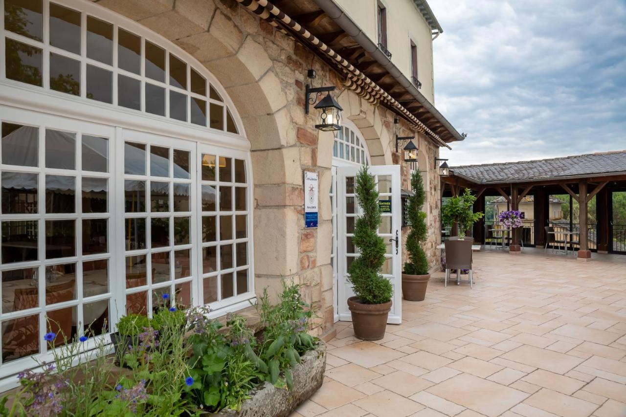 L'Oustal Del Barry Hotel Najac Kültér fotó