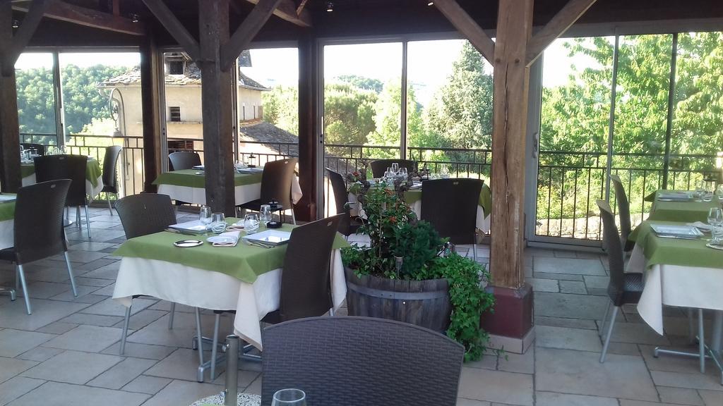 L'Oustal Del Barry Hotel Najac Kültér fotó